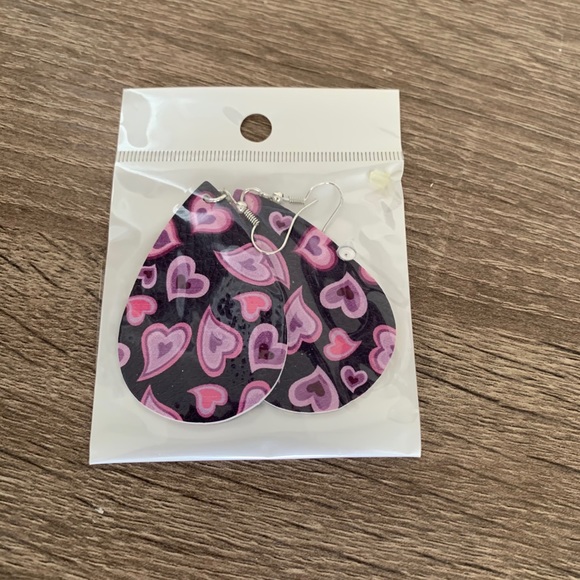 4 for $20 | Heart Valentine’s Day Earrings - Picture 3 of 4